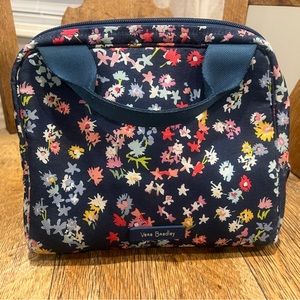 Vera Bradley Lunchbox- Scattered Wildflowers